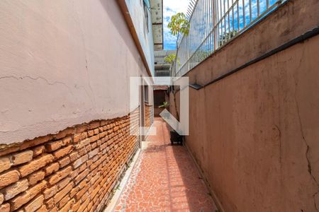 Casa para alugar com 192m², 3 quartos e 1 vaga Casa para alugar com 192m², 3 quartos e 1 vagaCorredor Lateral