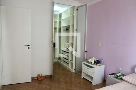 Apartamento à venda com 84m², 3 quartos e 2 vagasSuíte