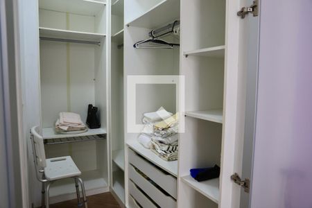Apartamento à venda com 84m², 3 quartos e 2 vagasCloset da suíte