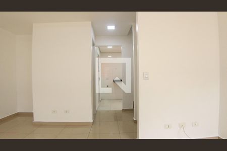 Sala de casa de condomínio para alugar com 3 quartos, 80m² em Vila Bela, São Paulo