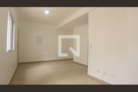 Sala de casa de condomínio para alugar com 3 quartos, 80m² em Vila Bela, São Paulo