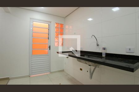 Casa de condomínio para alugar com 80m², 3 quartos e 2 vagas Casa de condomínio para alugar com 80m², 3 quartos e 2 vagasCozinha