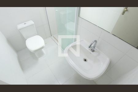Casa de condomínio para alugar com 80m², 3 quartos e 2 vagas Casa de condomínio para alugar com 80m², 3 quartos e 2 vagasBanheiro 2