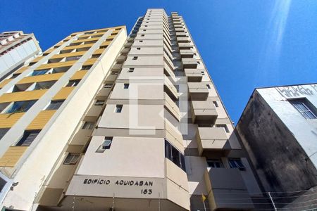 Studio à venda com 42m², 1 quarto e 1 vaga Studio à venda com 42m², 1 quarto e 1 vagaFachada do Prédio