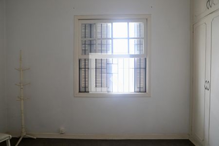 Casa à venda com 320m², 3 quartos e 4 vagas Casa à venda com 320m², 3 quartos e 4 vagasQuarto 1