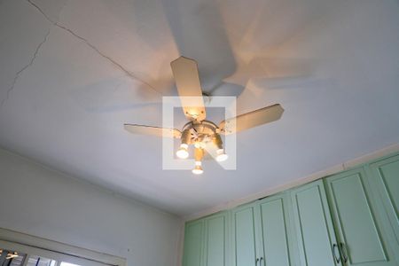 Casa à venda com 320m², 3 quartos e 4 vagas Casa à venda com 320m², 3 quartos e 4 vagasSuíte