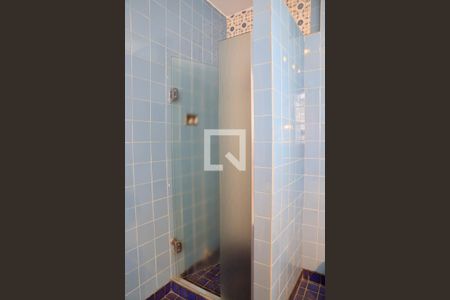 Casa à venda com 320m², 3 quartos e 4 vagas Casa à venda com 320m², 3 quartos e 4 vagasBanheiro Social