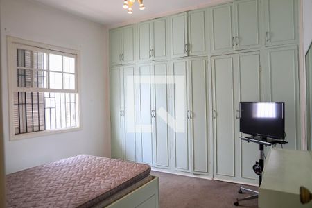 Casa à venda com 320m², 3 quartos e 4 vagas Casa à venda com 320m², 3 quartos e 4 vagasSuíte