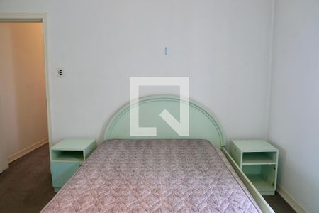 Casa à venda com 320m², 3 quartos e 4 vagas Casa à venda com 320m², 3 quartos e 4 vagasSuíte