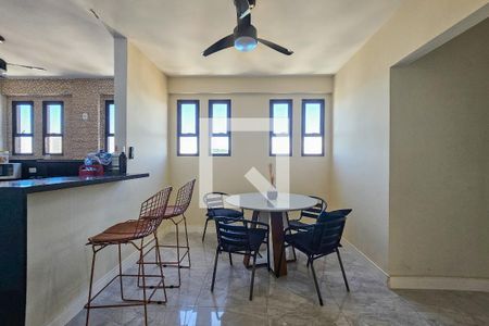 Apartamento para alugar com 300m², 3 quartos e 2 vagas Apartamento para alugar com 300m², 3 quartos e 2 vagasCozinha