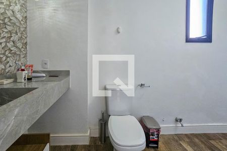 Apartamento para alugar com 300m², 3 quartos e 2 vagas Apartamento para alugar com 300m², 3 quartos e 2 vagasBanheiro da suíte 1