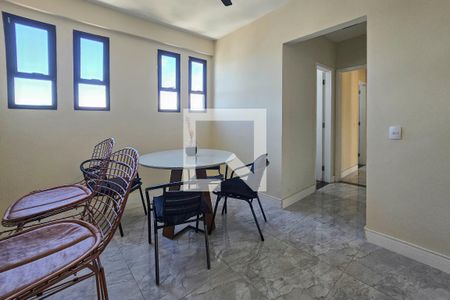 Apartamento para alugar com 300m², 3 quartos e 2 vagas Apartamento para alugar com 300m², 3 quartos e 2 vagasCozinha