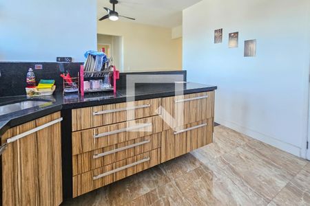 Apartamento para alugar com 300m², 3 quartos e 2 vagas Apartamento para alugar com 300m², 3 quartos e 2 vagasCozinha