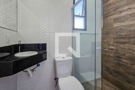 Apartamento para alugar com 300m², 3 quartos e 2 vagas Apartamento para alugar com 300m², 3 quartos e 2 vagasBanheiro da suíte 1