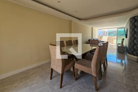 Sala de apartamento para alugar com 3 quartos, 300m² em Vila Alzira, Guarujá