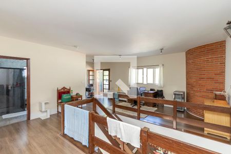 Casa para alugar com 400m², 3 quartos e 5 vagas Casa para alugar com 400m², 3 quartos e 5 vagasHall dos Quartos