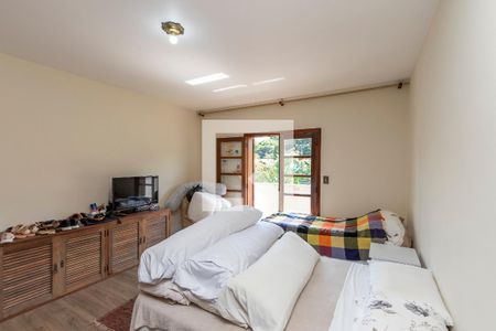 Casa para alugar com 400m², 3 quartos e 5 vagas Casa para alugar com 400m², 3 quartos e 5 vagasQuarto 3