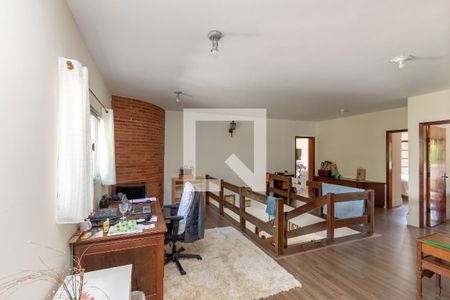 Casa para alugar com 400m², 3 quartos e 5 vagas Casa para alugar com 400m², 3 quartos e 5 vagasHall dos Quartos