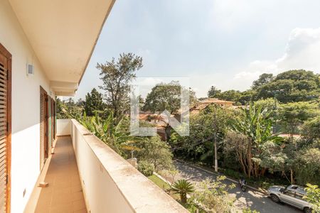 Casa para alugar com 400m², 3 quartos e 5 vagas Casa para alugar com 400m², 3 quartos e 5 vagasVaranda da Suíte