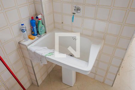 Apartamento para alugar com 104m², 3 quartos e 1 vagaÁrea de Serviço