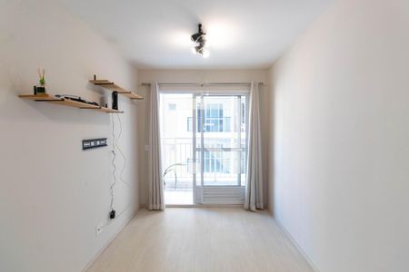 Apartamento à venda com 39m², 2 quartos e 1 vaga Apartamento à venda com 39m², 2 quartos e 1 vagaSala/Cozinha