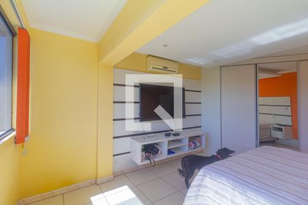 Casa à venda com 320m², 3 quartos e 3 vagas Casa à venda com 320m², 3 quartos e 3 vagasQuarto 1