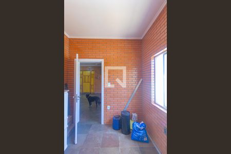 Casa à venda com 320m², 3 quartos e 3 vagas Casa à venda com 320m², 3 quartos e 3 vagasDespensa