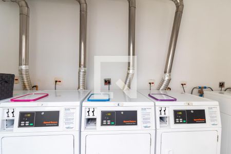 Apartamento à venda com 27m², 1 quarto e sem vagaÁrea Comum - Lavanderia