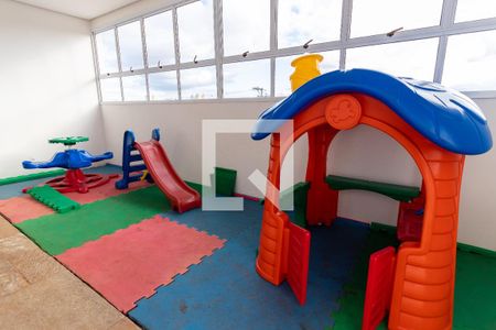 Apartamento à venda com 27m², 1 quarto e sem vagaÁrea comum - Playground