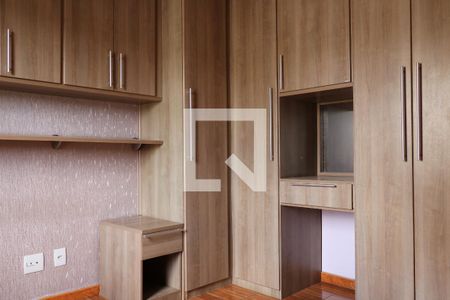 Quarto 1 - Armários de apartamento para alugar com 2 quartos, 55m² em Jardim Boa Vista (zona Oeste), São Paulo