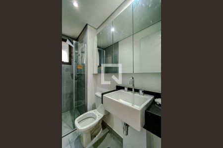 Banheiro de kitnet/studio para alugar com 1 quarto, 41m² em Vila Mariana, São Paulo