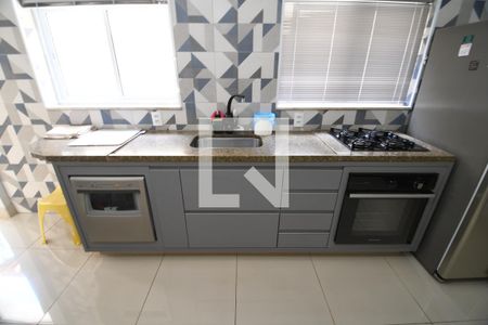 Casa à venda com 300m², 4 quartos e 3 vagasCozinha