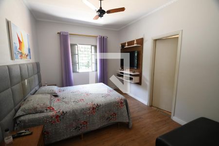 Casa à venda com 300m², 4 quartos e 3 vagasQuarto 4 - Suíte