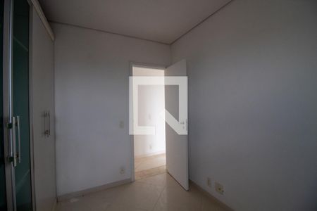 Apartamento à venda com 132m², 3 quartos e 2 vagas Apartamento à venda com 132m², 3 quartos e 2 vagasQuarto 2