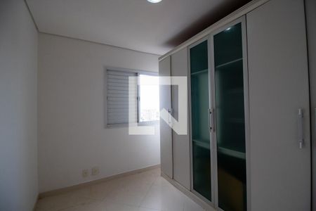Apartamento à venda com 132m², 3 quartos e 2 vagas Apartamento à venda com 132m², 3 quartos e 2 vagasQuarto 2
