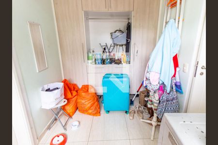 Apartamento à venda com 110m², 3 quartos e 3 vagas Apartamento à venda com 110m², 3 quartos e 3 vagasÁrea de Serviço