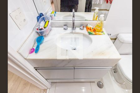 Apartamento à venda com 110m², 3 quartos e 3 vagas Apartamento à venda com 110m², 3 quartos e 3 vagasBanheiro da Suíte