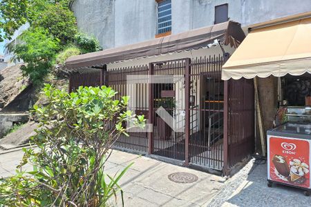 Apartamento à venda com 70m², 2 quartos e 1 vagaFachada