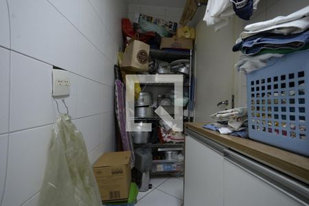 Casa à venda com 130m², 3 quartos e 3 vagasÁrea de Serviço