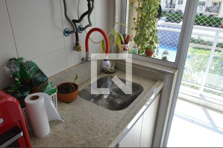 Apartamento para alugar com 74m², 3 quartos e 1 vagaÁrea de Serviço