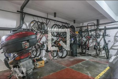 Apartamento à venda com 210m², 4 quartos e 2 vagasBicicletário