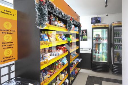 Apartamento para alugar com 111m², 2 quartos e 2 vagasMini mercado