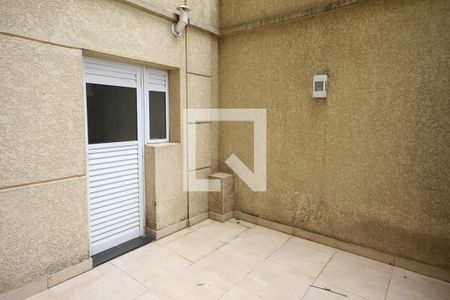 Apartamento para alugar com 111m², 2 quartos e 2 vagasQuintal