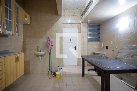 Apartamento à venda com 77m², 2 quartos e 1 vagaCozinha