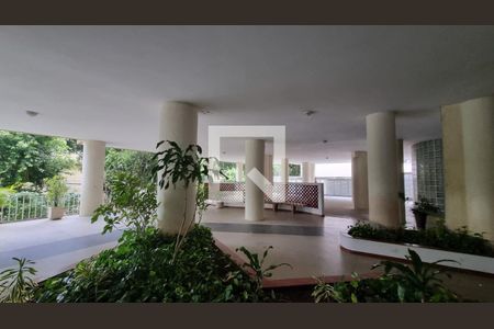 Apartamento à venda com 77m², 2 quartos e 1 vagaÁrea Comum