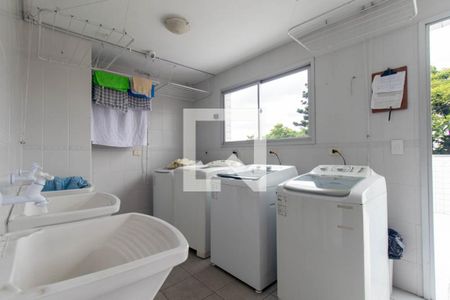 Apartamento para alugar com 28m², 1 quarto e sem vagaLavanderia