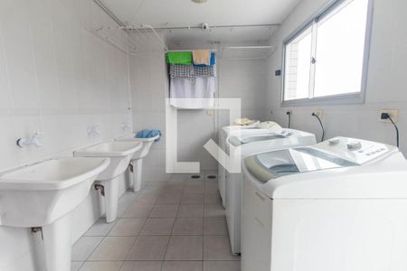 Apartamento para alugar com 28m², 1 quarto e sem vagaLavanderia