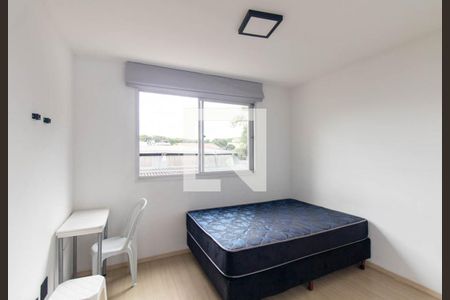 Quarto Suíte de apartamento para alugar com 1 quarto, 28m² em Prado Velho, Curitiba