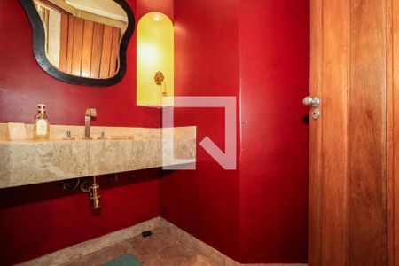 Casa à venda com 400m², 4 quartos e 4 vagas Casa à venda com 400m², 4 quartos e 4 vagasLavabo