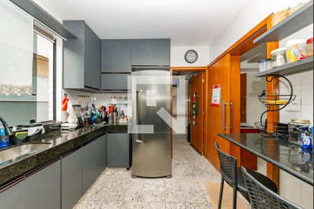 Apartamento à venda com 150m², 3 quartos e 4 vagasCorredor
